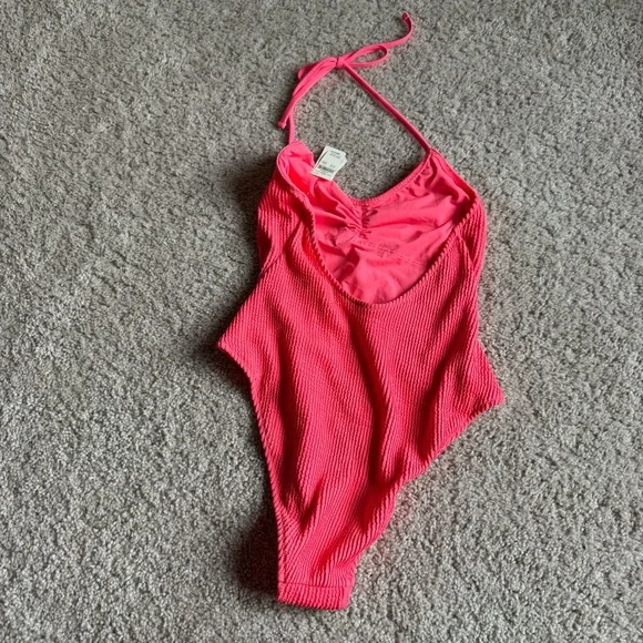 NWT Aerie Crinkle Halter Cheekiest One Piece Swimsuit Coral Sun Medium - Picture 4 of 8